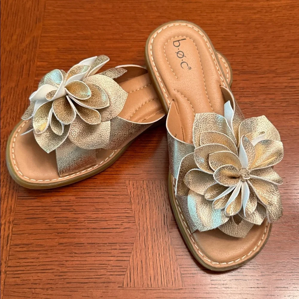 B.O.C. Kasia Champagne Slide Sandals - Picture 12 of 12